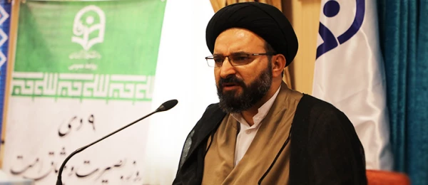 حجت الاسلام و المسلمین دادگر در مراسم بزرگداشت 9 دی عنوان کرد:

راه نجات انقلاب، کشور و سعادت آن در تربیت و نگاه توحیدی اسلامی و انقلابی است 2