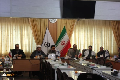 با موضوع انس با قرآن و بازخوانی حماسه نه دی برگزار شد:

دومین نشست معرفتی بسیج کارمندان دانشگاه فرهنگیان همدان به میزبانی پردیس شهید مقصودی