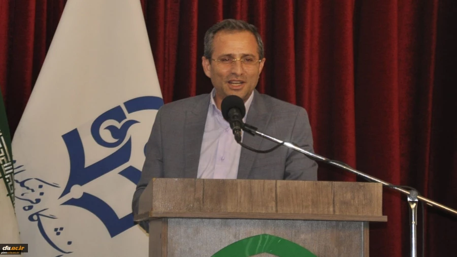 معاون پژوهش و فناوری دانشگاه فرهنگیان:
نکوداشت یکصدمین سال تأسیس تربیت معلم به نهضت تکریم و پاسداشت پیشکسوتان تبدیل شده است