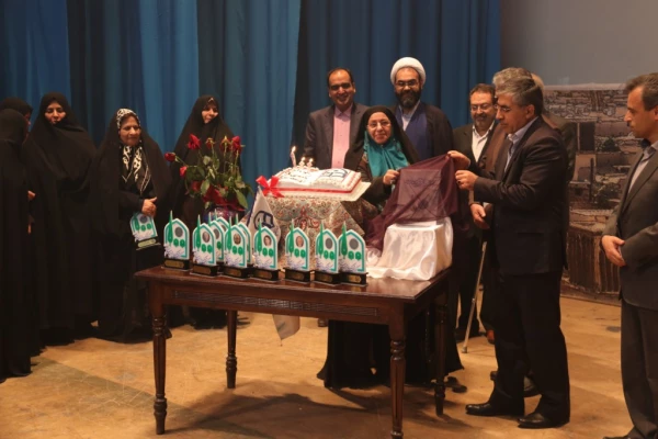 دانشگاه فرهنگیان یزد برگزار کرد:

مراسم نکوداشت یکصدمین سال تاسیس تربیت معلم در ایران و هشتادمین سالگرد تاسیس آن در استان یزد 
 11