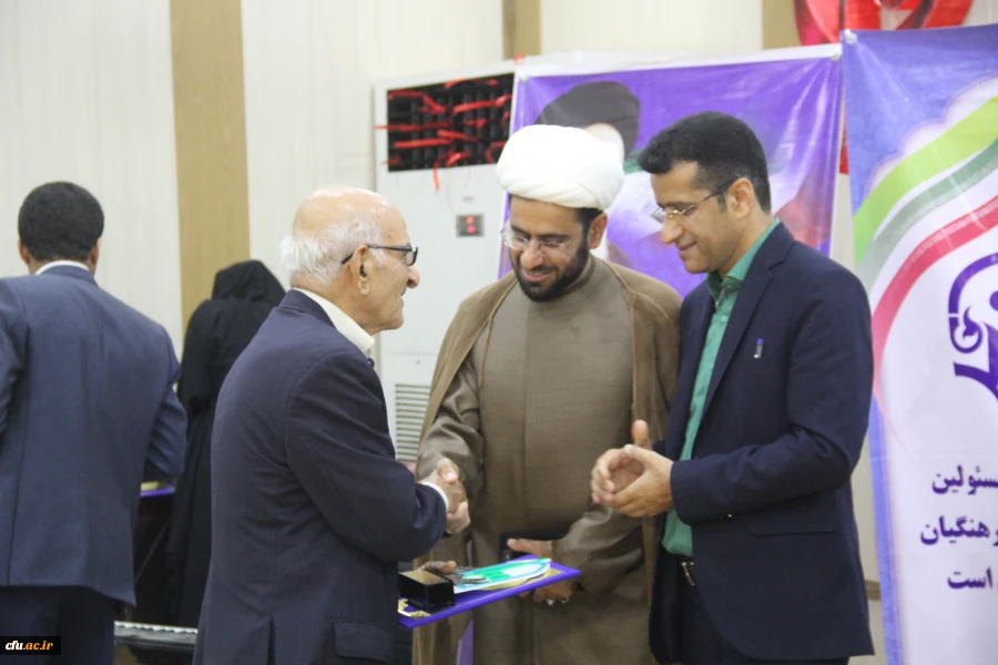 برگزاری مراسم نکوداشت یکصدمین سالگرد تاسیس تربیت معلم در ایران و 54 مین سالگرد تاسیس تربیت در استان هرمزگان 15