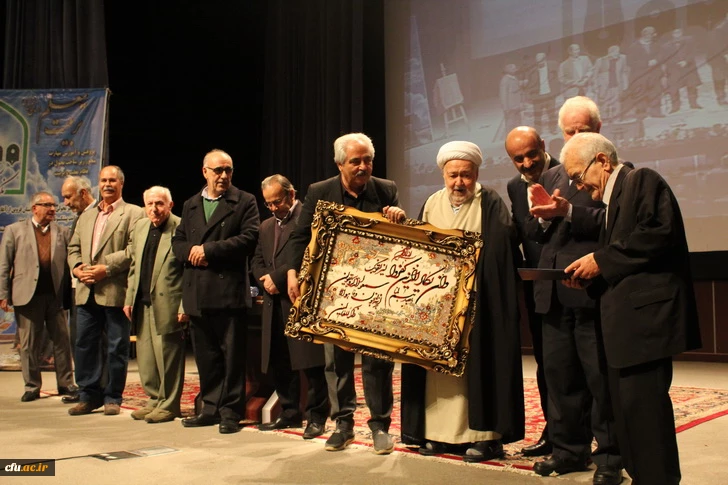 دردانشگاه فرهنگیان استان قزوین برگزار شد:«همایش باشکوه نکوداشت یکصدمین سال تاسیس تربیت معلم درایران» 19