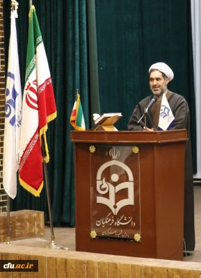 دکتر توان در جلسه هم اندیشی کارکنان و اساتید موظف دانشگاه فرهنگیان کرمان: 

دانشگاه فرهنگیان یکی از مهمترین، اثرگذارترین و حساس ترین نهادها برای جمهوری اسلامی می باشد، زیرا در اینجا معلم ساخته می شود.