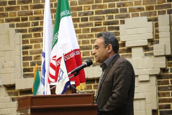 جلسه هم اندیشی کارکنان و اساتید موظف دانشگاه فرهنگیان کرمان