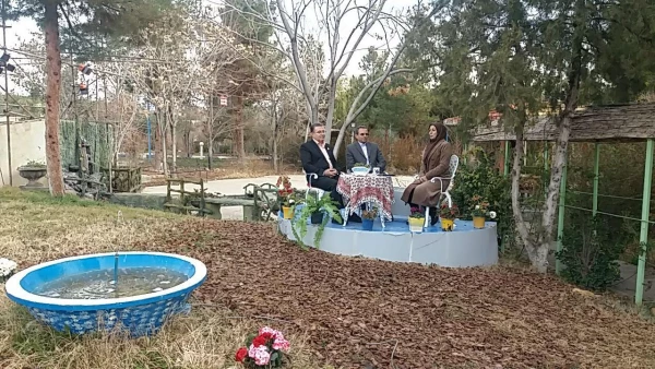 باحضور دکتر طاهر نیا در برنامه زنده صبحگاهی شبکه سمنان گزارشی از یکصدمین سالگرد تاسیس مراکز تربیت معلم بیان شد 2