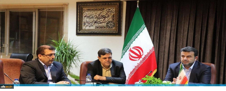 با حضور استاندار، رییس دانشگاه و رییس مجمع نمایندگان استان انجام شد:

برگزاری جلسه هیأت امنای دانشگاه فرهنگیان استان مازندران 2