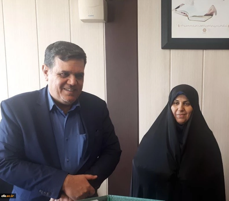 وی

در نشست صمیمانه معاون دانشجویی با ریاست دانشگاه فرهنگیان عنوان شد:

استفاده از ظرفیت ها و بسترهای حوزه  معاونت دانشجویی 2