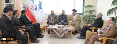 دکتر خدیوی در دیدار با مدیرکل صدا و سیمای مرکز آذربایجان شرقی:

اهمیت بهره گیری از ظرفیت های رسانه ملی برای معرفی جایگاه تربیت معلم کشور