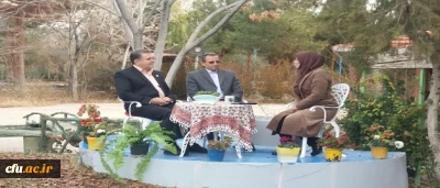 دکتر طاهری نیا در برنامه زنده صبحگاهی شبکه سمنان:

سندتحول  افق بسیار روشنی را برای دانشگاه فرهنگیان تنظیم کرده است