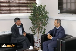 سرپرست دانشگاه فرهنگیان استان اصفهان در دیدار با مدیر کل اداره نوسازی مدارس استان:

به دنبال اجرای طرح جامع برای احداث دانشگاه هستیم