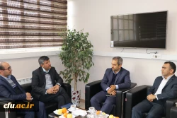 سرپرست دانشگاه فرهنگیان استان اصفهان در دیدار با مدیر کل اداره نوسازی مدارس استان:

به دنبال اجرای طرح جامع برای احداث دانشگاه هستیم