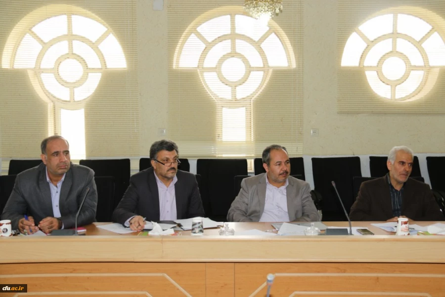 برگزاری جلسه هم اندیشی اساتید کارآموزی و آموزش پژوهی مهارت آموزان ورودی 96
 3