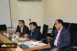 برگزاری جلسه هم اندیشی اساتید کارآموزی و آموزش پژوهی مهارت آموزان ورودی 96
 6