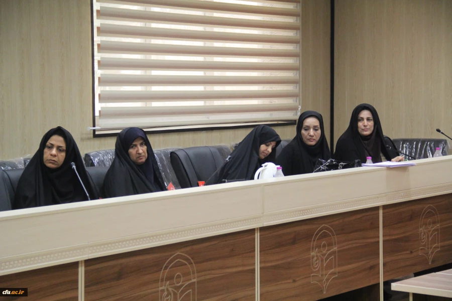 در دانشگاه فرهنگیان هرمزگان برگزار گردید :

کارگاه سند تحول بنیادین آموزش و پرورش ویژه اعضای هیات علمی
 8