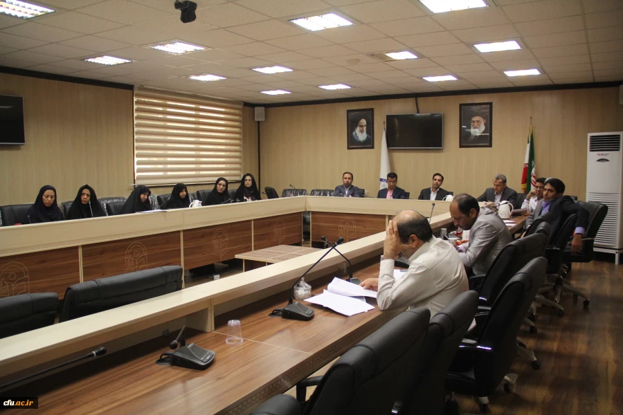 در دانشگاه فرهنگیان هرمزگان برگزار گردید :

کارگاه سند تحول بنیادین آموزش و پرورش ویژه اعضای هیات علمی
 10