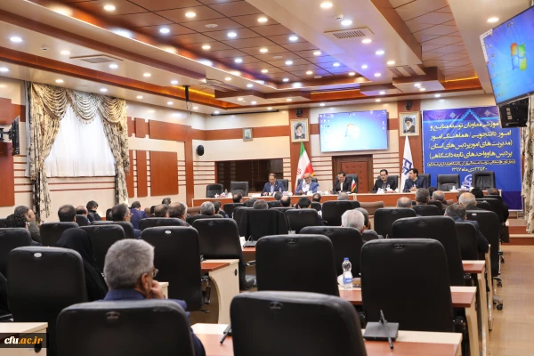 دکتر خاکی در دوره آموزشی معاونان توسعه منابع و امور دانشجویی/هماهنگی امور:
بهبود مستمر در فرآیندهای دانشگاه جزء اولویت های دانشگاه است 2