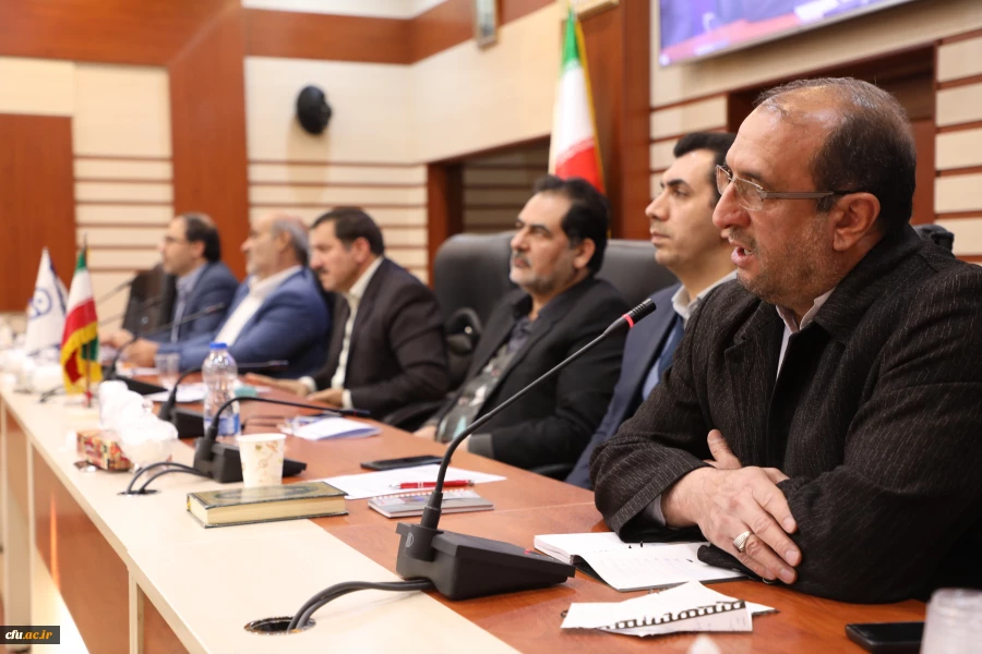 دکتر خاکی در دوره آموزشی معاونان توسعه منابع و امور دانشجویی/هماهنگی امور:
بهبود مستمر در فرآیندهای دانشگاه جزء اولویت های دانشگاه است 6