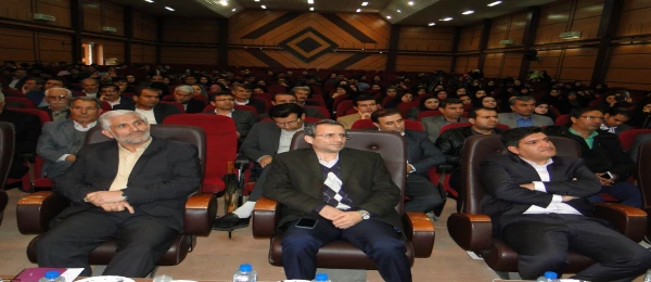 در همایش ملی از ۳۱ جلد تاریخ تربیت معلم در کشور رونمایی می شود

پنجاه دومین سال تاسیس تربیت معلم در کهگیلویه وبویراحمد برگزار شد 2