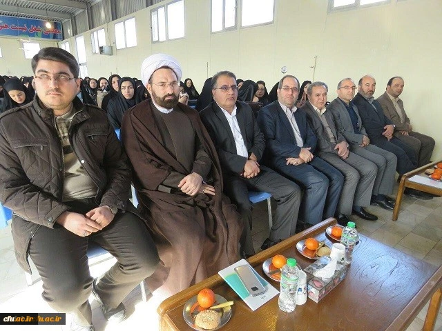 نشست صمیمی مدیرکل آموزش وپرورش استان و سرپرست دانشگاه فرهنگیان اردبیل بامهارت آموزان ورودی 97 2