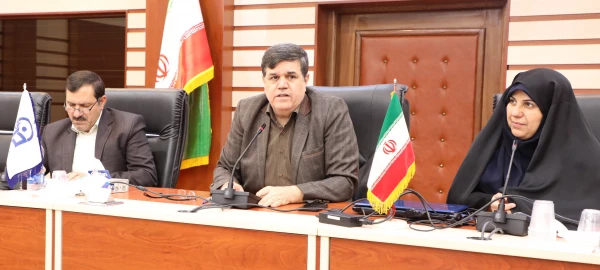 دکتر علی نژاد در دوره آموزشی معاونان توسعه منابع، امور دانشجویی و هماهنگی امور دانشگاه فرهنگیان سراسر کشور:

معاونین توسعه و امور دانشجویی به عنوان اصحاب فکر و فرهنگ هم باید مطالبه گر باشند و هم مسوولیت پذیر و پاسخگو. 2