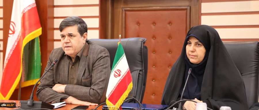 دکتر علی نژاد در دوره آموزشی معاونان توسعه منابع، امور دانشجویی و هماهنگی امور دانشگاه فرهنگیان سراسر کشور:

معاونان توسعه منابع و امور دانشجویی به عنوان اصحاب فکر و فرهنگ هم باید مطالبه گر باشند و هم مسوولیت پذیر و پاسخگو 2