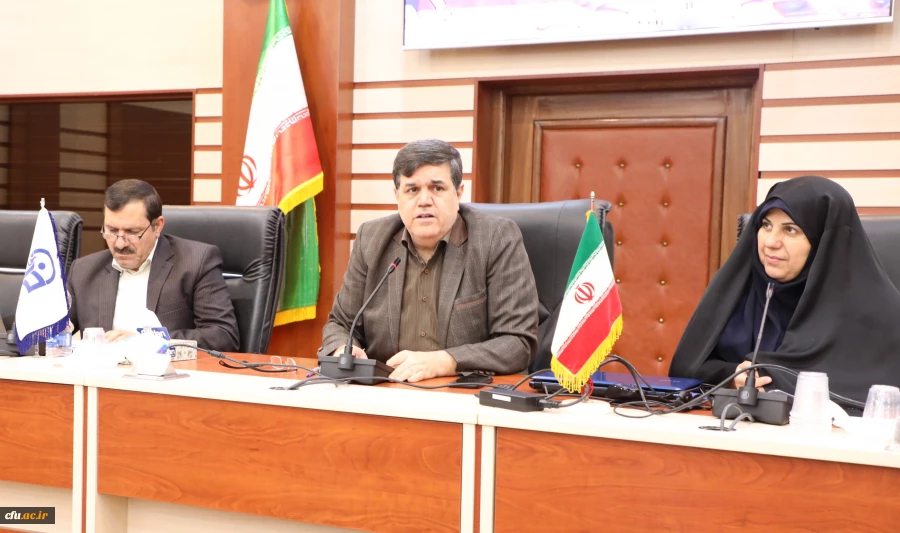 در دوره آموزشی معاونان توسعه منابع و دانشجویی سراسر کشور با حضور رئیس دانشگاه رونمایی شد:

از فعالیت های حوزه معاونت دانشجویی که در سال جاری و سال گذشته برای اولین بار اجرا شده است
 2