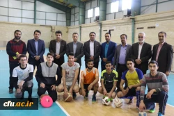 حضور مدیر استانی و مسئولین دانشگاه فرهنگیان در تمرینات تیم ورزش های همگانی پردیس شهیدان پاک نژاد یزد
 2