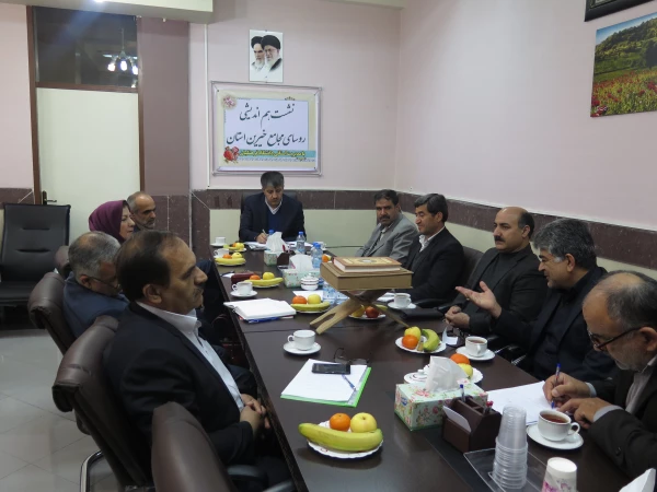 نشست با مجمع خیرین استان