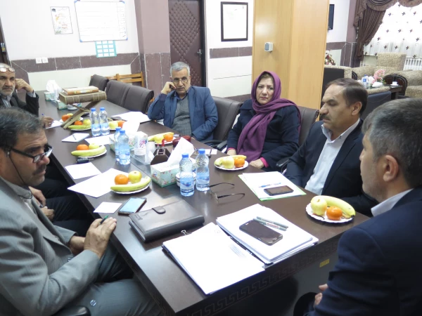 نشست با مجمع خیرین استان