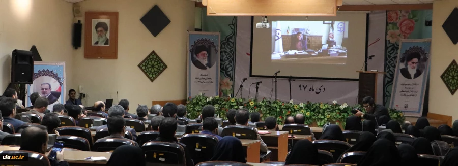 دکتر خنیفر در گردهمایی کارشناسان و کارشناس مسئولان فرهنگی سراسر کشور عنوان کرد:

بسیاری از استعدادهای دانشجومعلمان در ساعات پس از درس توسط برنامه های فرهنگی شکوفا شده است 2