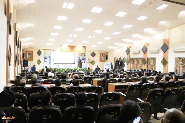 دکتر محمدی در گردهمایی کارشناسان و کارشناس مسئولان فرهنگی و اجتماعی دانشگاه فرهنگیان تاکید کرد:

اهمیت پرورش معلمی مهارت محور آموزش محور و فعال در عرصه های فرهنگی
 2