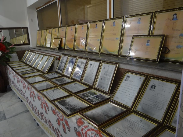 باحضور مسئولین و مدیران ارشد، پیشکسوتان و روسای سابق مراکز تربیت معلم و دانشگاه فرهنگیان استان

مراسم نکوداشت یکصد سال تلاش و پویایی تربیت معلم در دانشگاه فرهنگیان استان آذربایجان غربی برگزار شد 10