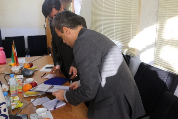 انعقاد تفاهم نامه دانشگاه فرهنگیان با دانشگاه علوم پزشکی یزد در جهت حفظ و ارتقای سلامت
 3