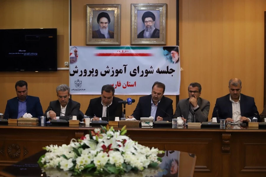 تاکید استاندار فارس درباره تامین زمین مورد نیاز برای  احداث دانشگاه فرهنگیان  استان فارس  3