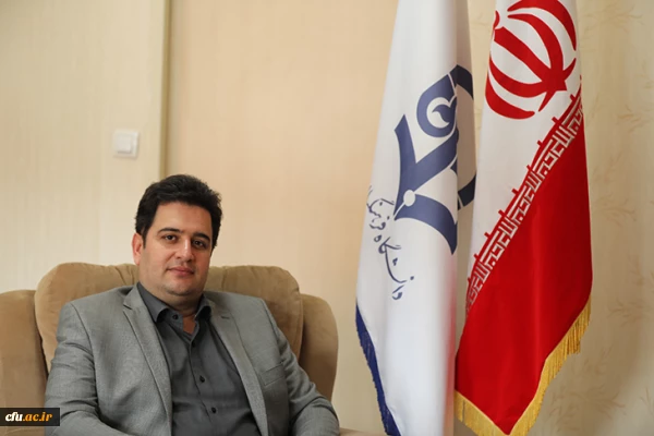 در گفتگو با دکتر روشندل معاون آموزشی وتحصیلات تکمیلی دانشگاه عنوان شد:

جایگاه خاص معاونت آموزشی در تحقق رسالت دانشگاه شریف فرهنگیان مسئولیت همکاران یان حوزه را سنگین تر می کند 3