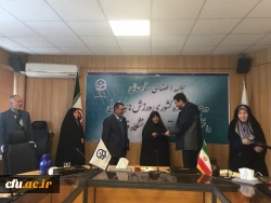 دکتر علی نژاد در جلسه اعضای ستاد عالی دومین جشنواره کشوری ورزش های همگانی دانشجومعلمان سراسر کشور عنوان کرد:

دومین جشنواره ورزش های همگانی با شعار دانشجو معلم، ورزیدگی جسم، نشاط و شادابی 4