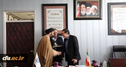 از سوی معاون پژوهشی و فناوری انجام شد:

اهدا لوح تقدیر و تندیس غرفه برتر نوزدهمین نمایشگاه دستاوردهای پژوهشی و فناوری به رییس دانشگاه 2