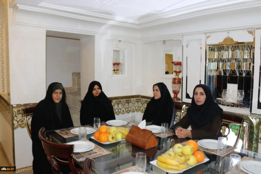 برگزاری جلسه هم اندیشی اساتید پردیس های دانشگاه فرهنگیان استان یزد 6