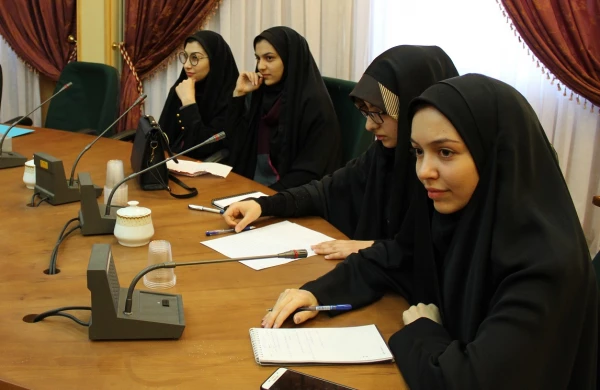 جلسه صمیمی نمایندگان تشکل های دانشجوئی با معاون فرهنگی و اجتماعی دانشگاه