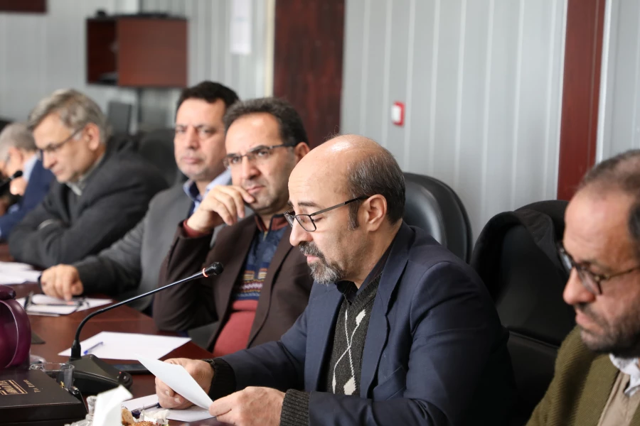 نشست صمیمی رییس دانشگاه فرهنگیان با جمعی از اساتید دانشگاه 7