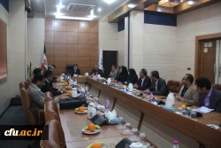 نشست هیات امنای دانشگاه فرهنگیان هرمزگان به ریاست دکتر همتی استاندار هرمزگان
 2