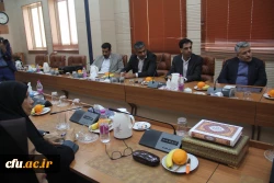 نشست هیات امنای دانشگاه فرهنگیان هرمزگان به ریاست دکتر همتی استاندار هرمزگان
 4