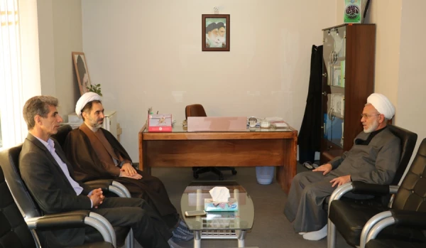 دیدار مدیر حوزه علمیه استان کرمان با مدیریت امور پردیس های دانشگاه فرهنگیان استان