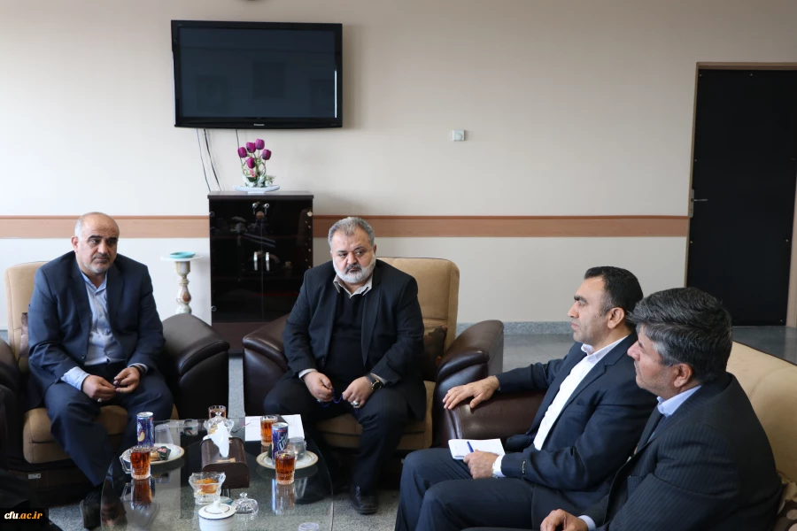 سرپرست دانشگاه فرهنگیان استان اصفهان در دیدار با ریاست دانشگاه آزاد اسلامی استان:

دانشگاه فرهنگیان مرجعی با اهمیت برای نظام است