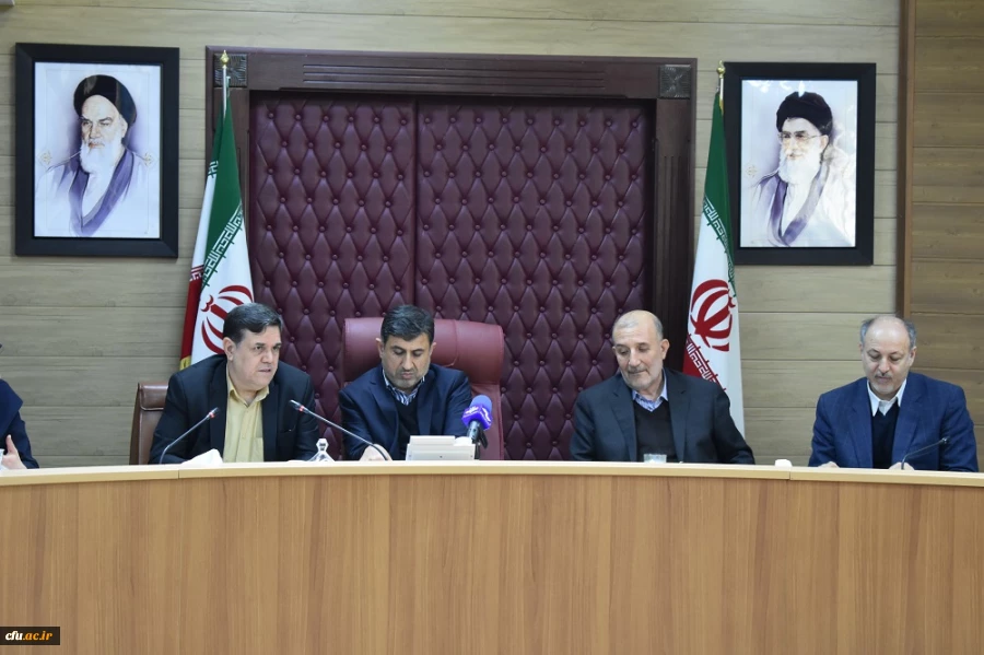 دکتر خنیفر در سومین جلسه هیئت امناء دانشگاه فرهنگیان البرز:

ضرورت توجه و تاکید بر نظام تعلیم و تربیت و نظام آموزش عمومی برای موفقیت کشور 3