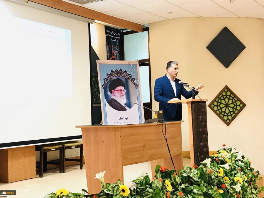 دکتر نامداری، مدیر کل دفتر برنامه ریزی درسی و آموزشی:
آشنایی مدیران گروه با قوانین و مقررات آموزشی در کارگاه های پنج گانه