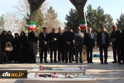 آغازبکار چهارمین گردهمایی  رویش با ادای احترام به شهدای گمنام پردیس شهید بهشتی مشهد 4