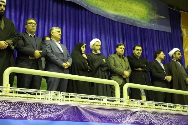 رییس دانشگاه فرهنگیان:

بهترین معلم کسی است که از لحاظ جسمی و هم از لحاظ روحی آمادگی تربیت نسل فردا را داشته باشد. 4