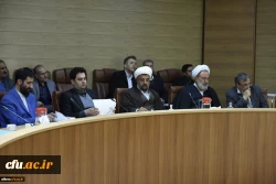 دکتر خنیفر در سومین جلسه هیأت امنای دانشگاه فرهنگیان البرز:

مقایسه دانشگاه فرهنگیان با دانشگاه های دیگر قیاس مع الفارق است 3