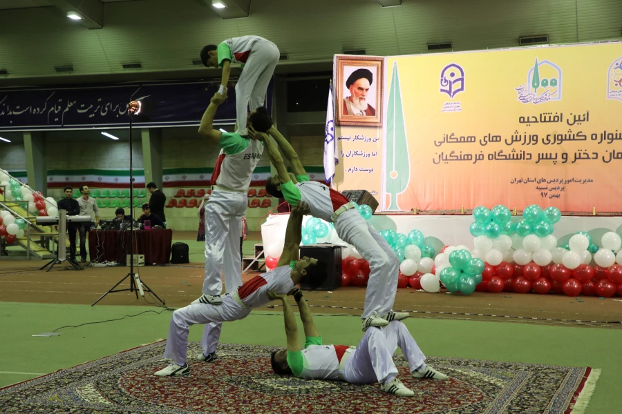 رییس کمیسیون فرهنگی مجلس :

دانشگاه فرهنگیان از دستاوردهای مهم چهل درسالگی انقلاب اسلامی است 2